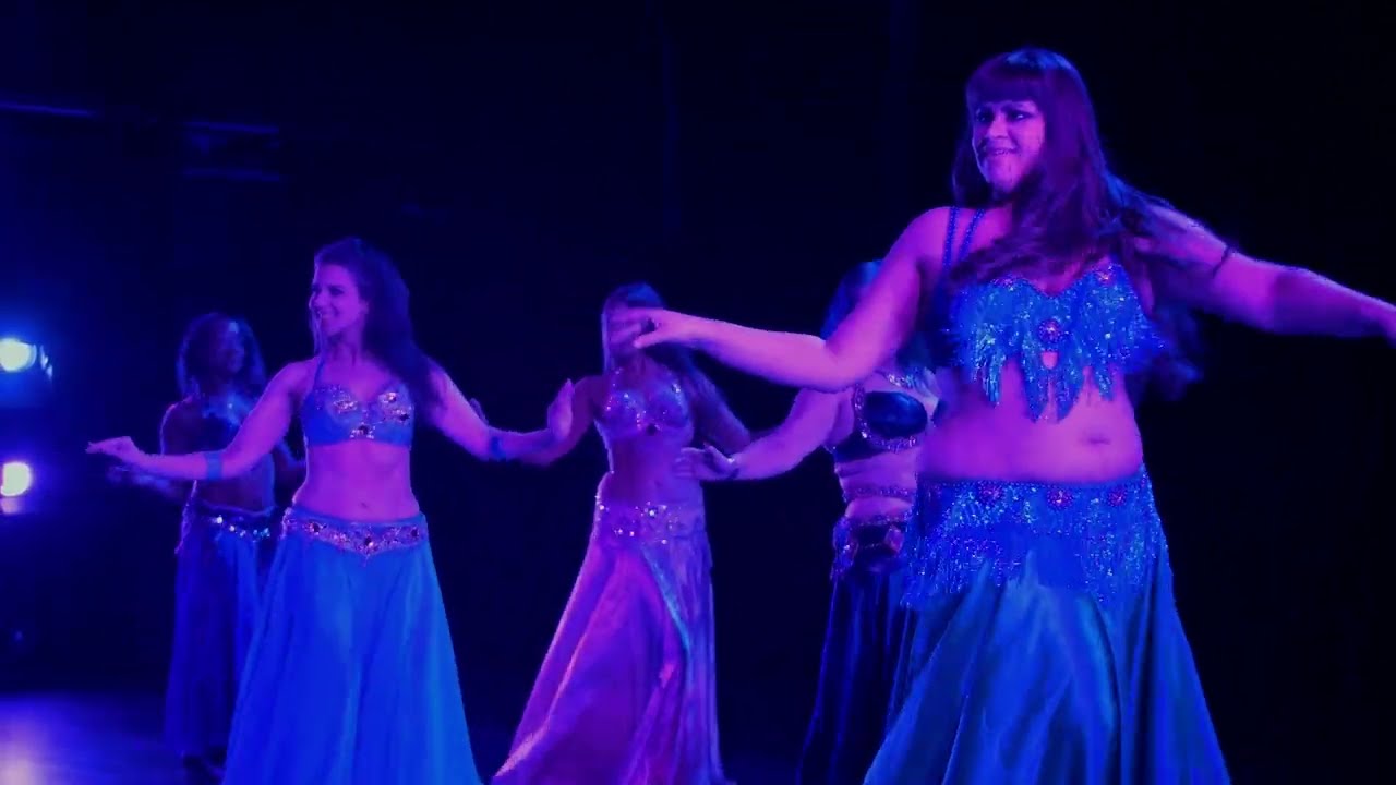Meilyn's Lola Hips - Bellydance to 'Badna Nwalee El Jaw', Nancy Ajram