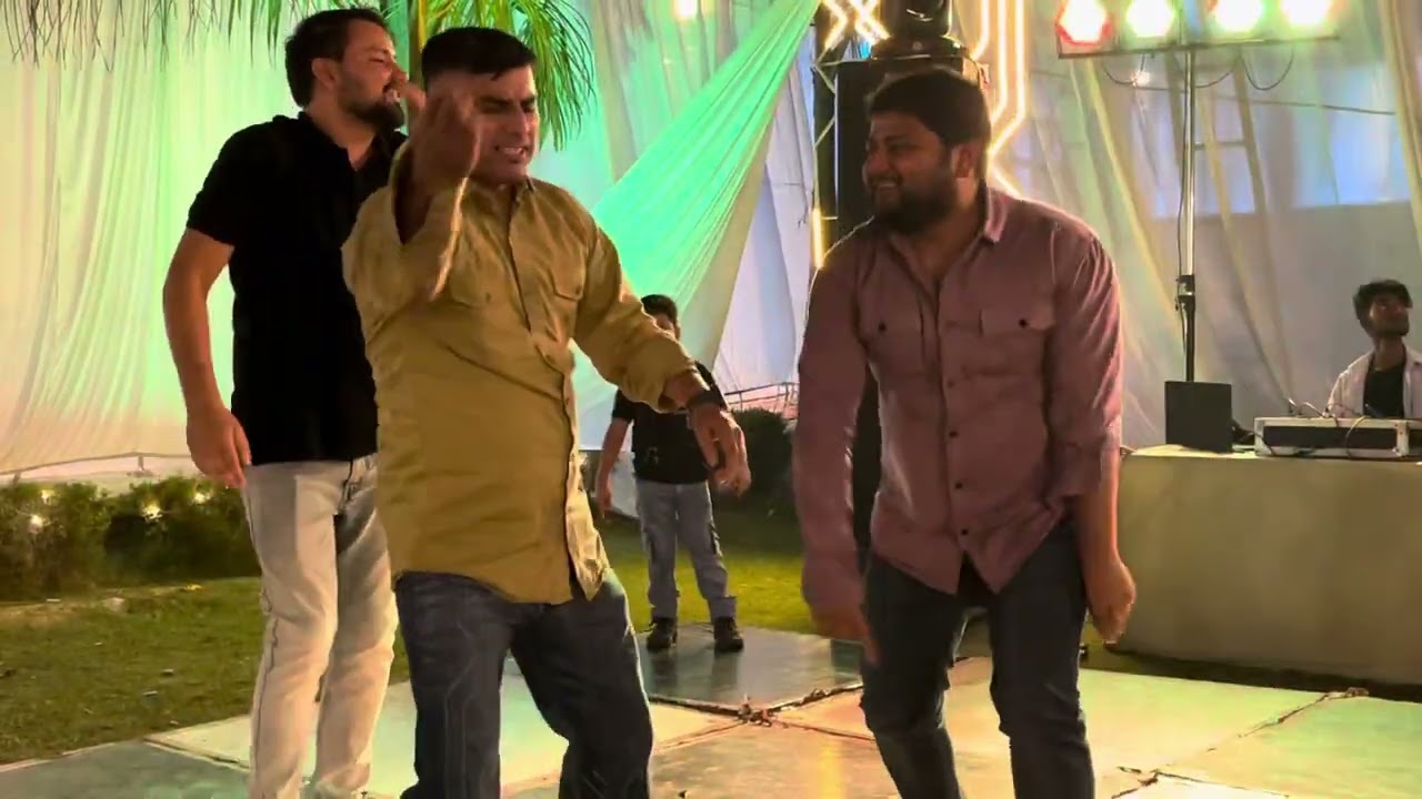 Dil pe chalai chhuriya #viraldancevideo #danceperformance @BABLUCHAUHAN.UP80 #trendingdanceshorts