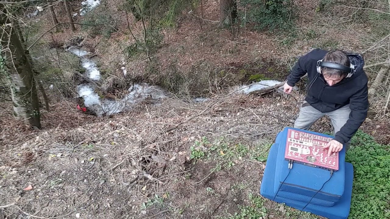 tek jungle en forêt - reupload - esx electribe