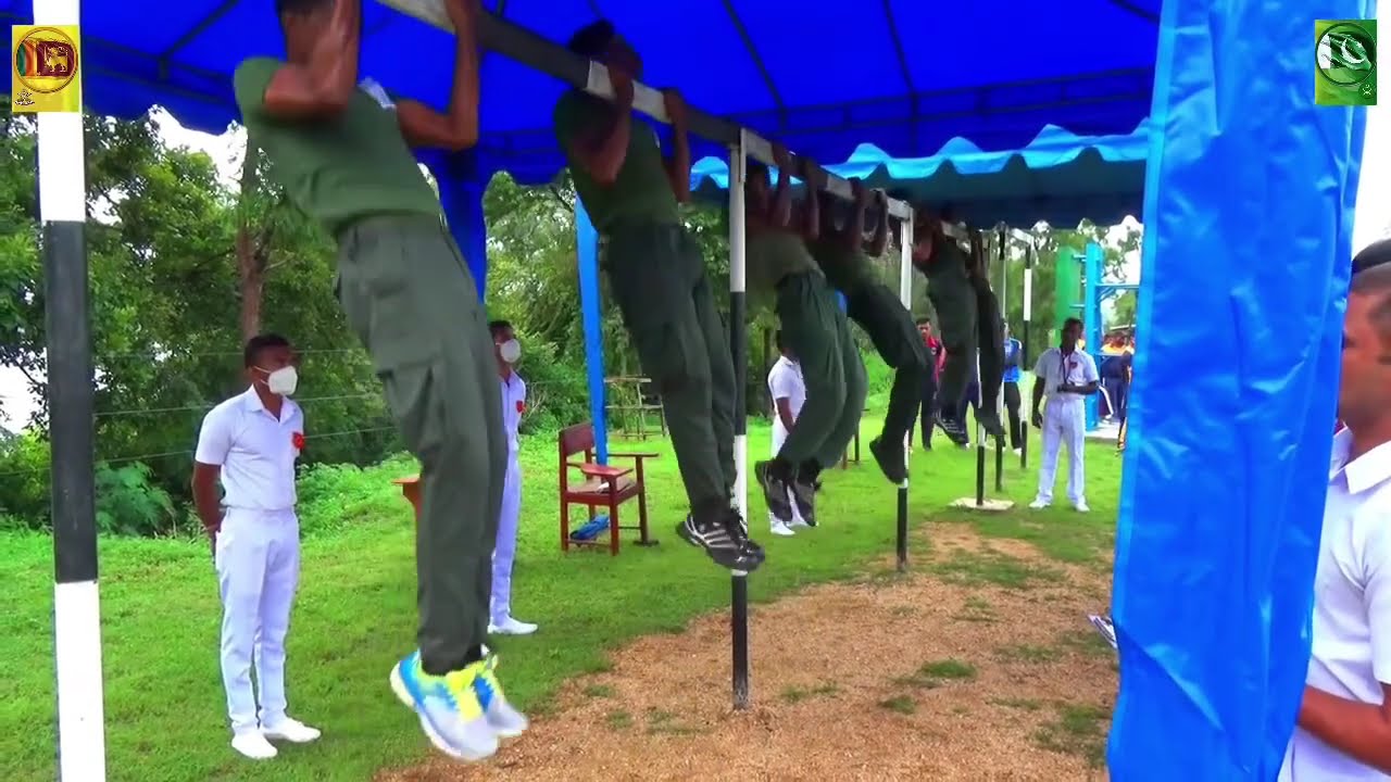 පිස්සු හැදෙන SRILANKA ARMY කොල්ලන්ගෙ ශරීර යෝග්‍යතා පරීක්ශනය | Sri lanka Army Training 