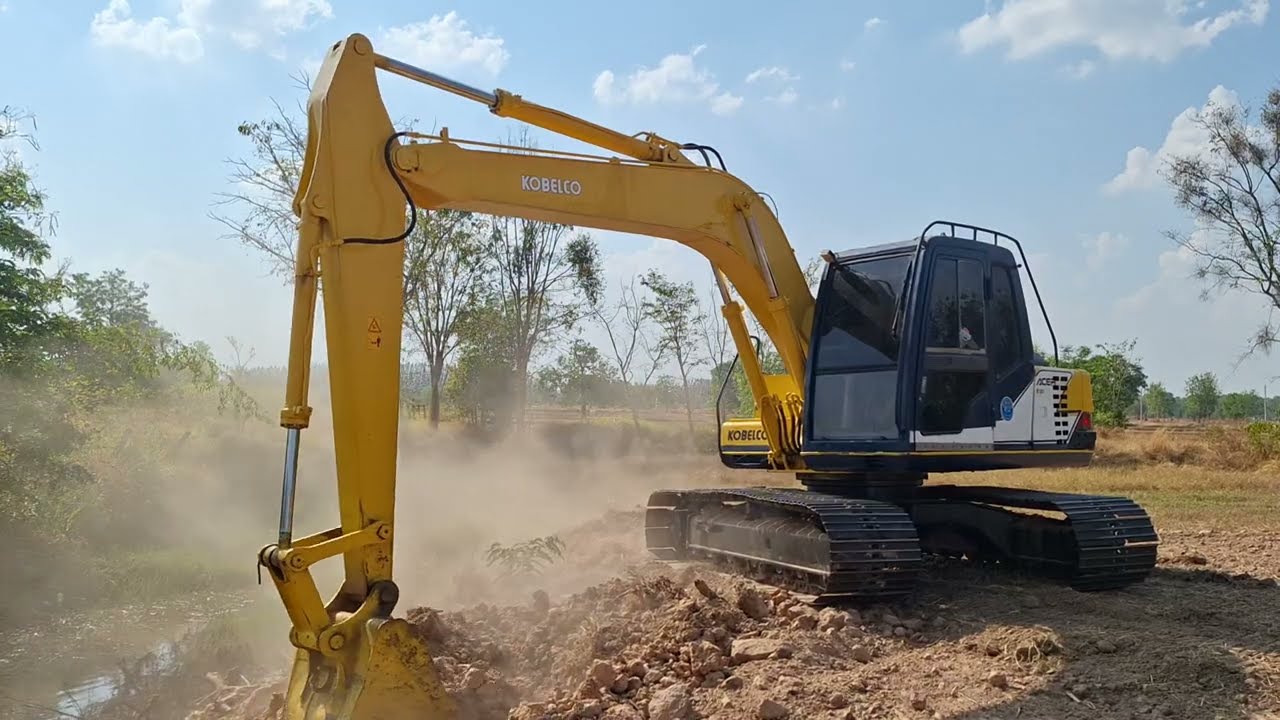 รีวิวรถขุดยอดนิยมยังไม่มีคู่ครอง kobelco sk120-1 มาร์คทรียังหล่อจัด excavator