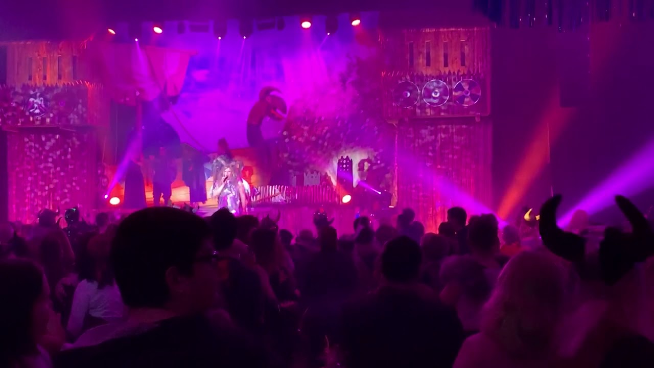 Rosa Sitzung 2020 - Prissy singt die Trierer Version von 