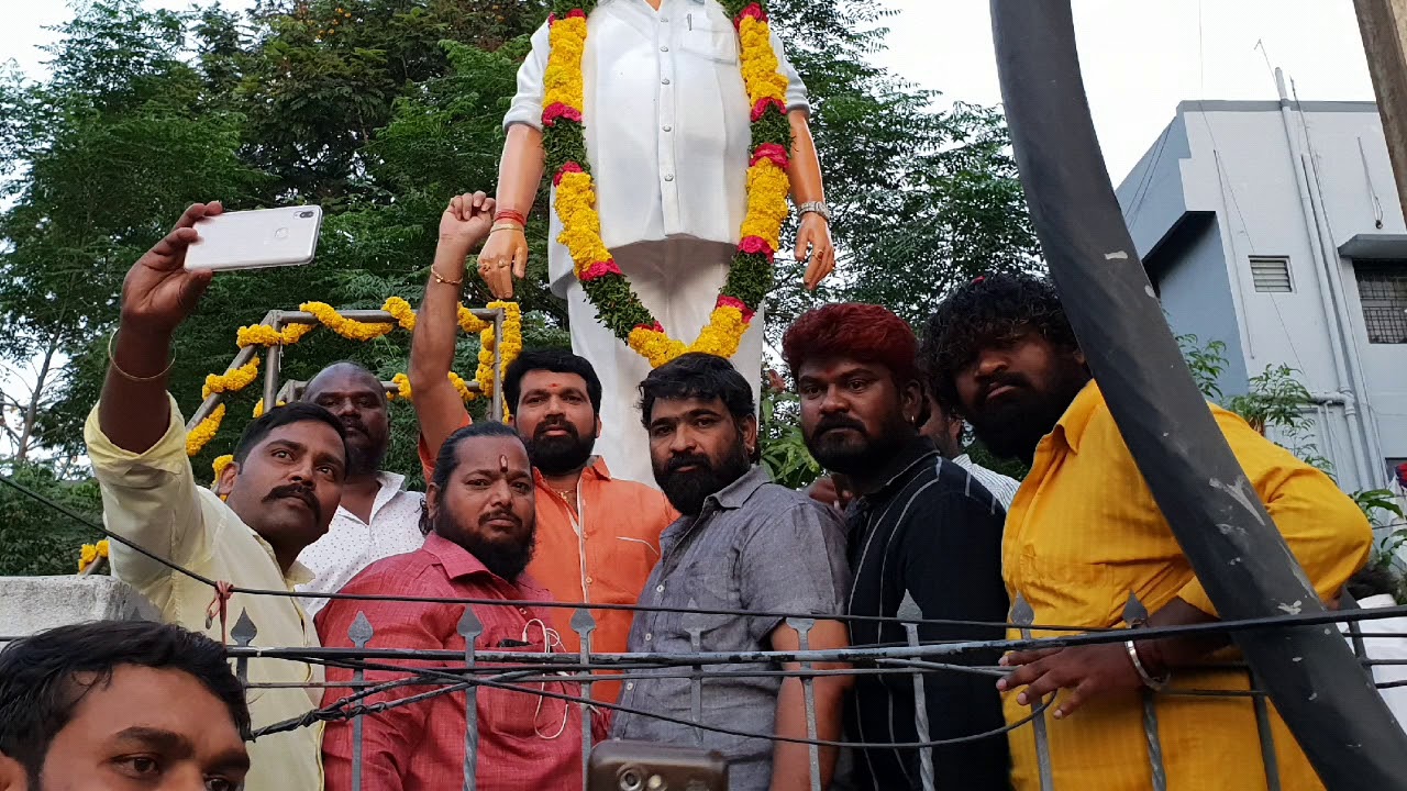 B.N.REDDY FILMS PRODUCER