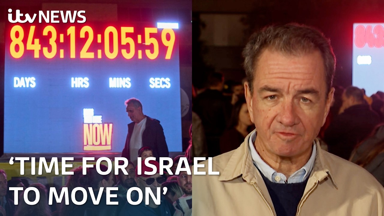 Watch the moment Tel Aviv shut down the clock in Hostages Square | ITV News