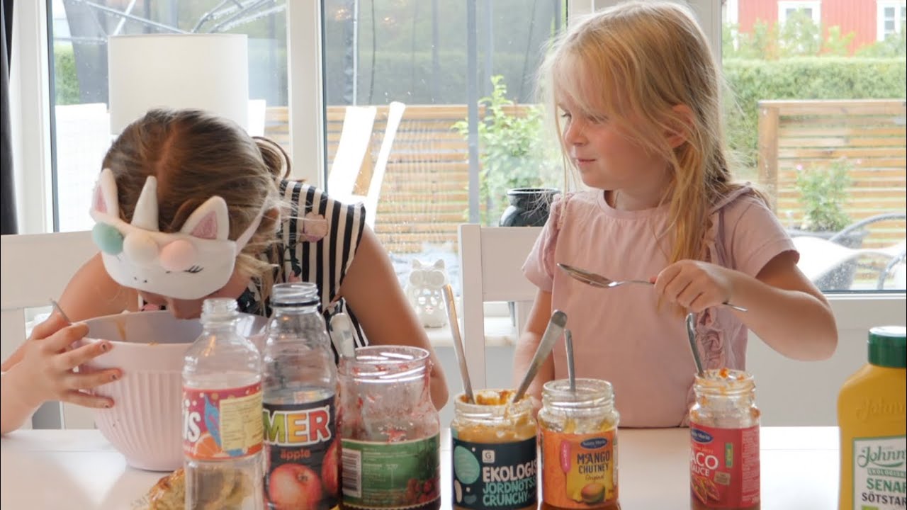 Whats in my mouth challenge - Hailey får kaviar haha.