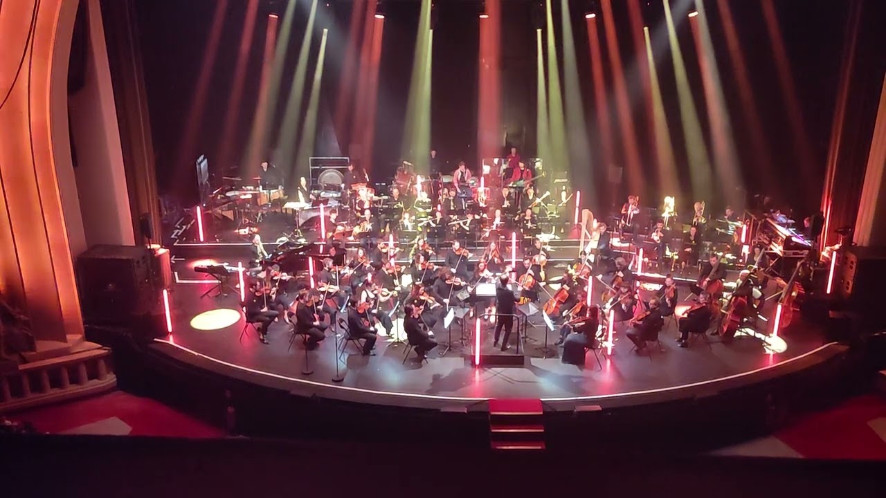One Piece (For the New World)- Concert philarmonique - Paris 16/04/2023 - salle Grand Rex