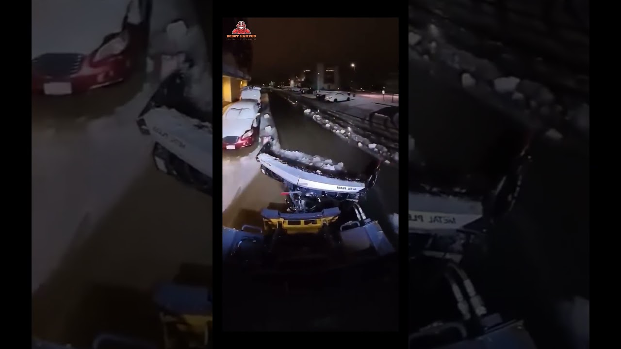This Snowplow Truck Clears Snowy Roads Instantly &ndash; Must See!