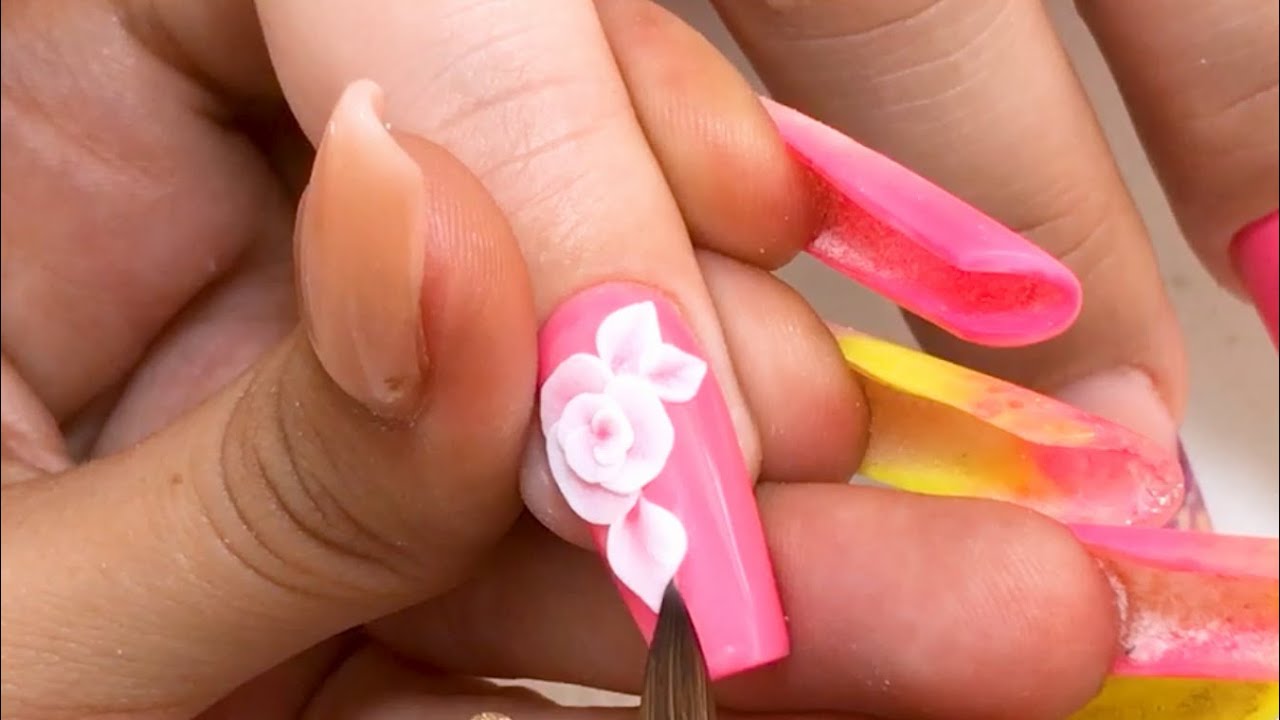 Aprenda a fazer essa linda Flor em 3D no alongamento em Acrílico!