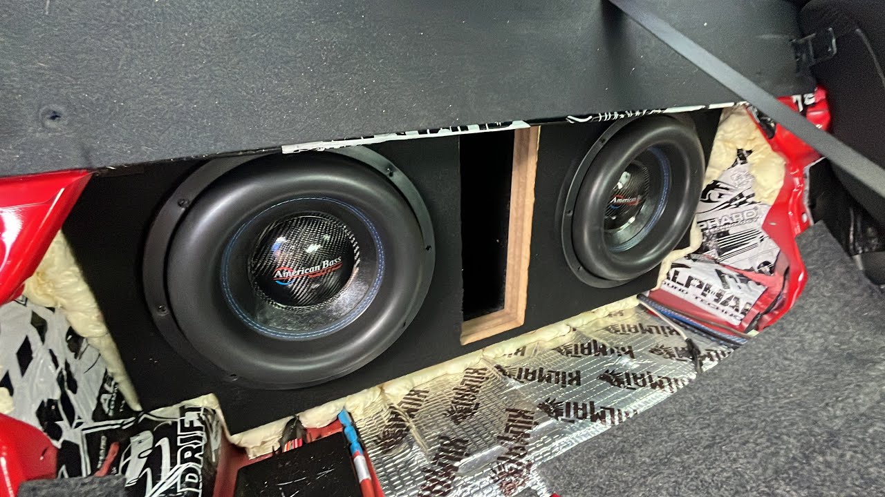 XMAX MONSTER SUBS TRUNK FLEX!!