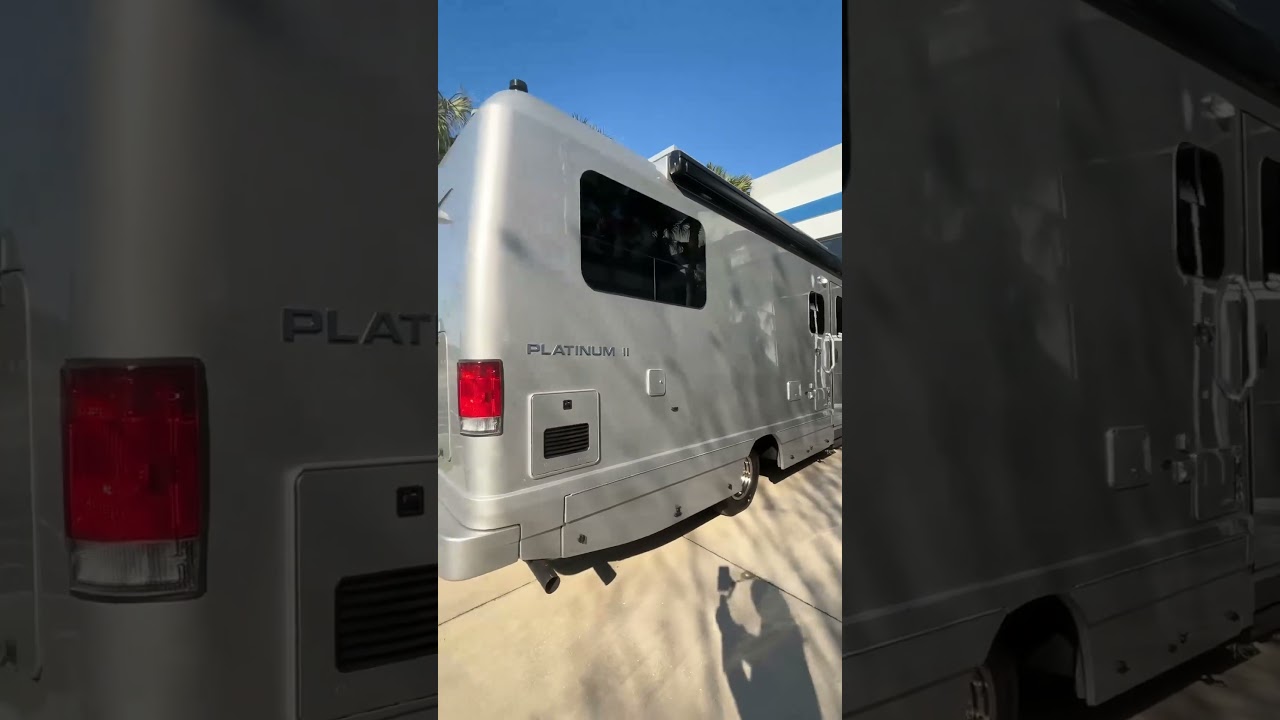 Like-New 2025 Platinum II 241XL &ndash; Only 91 Miles!