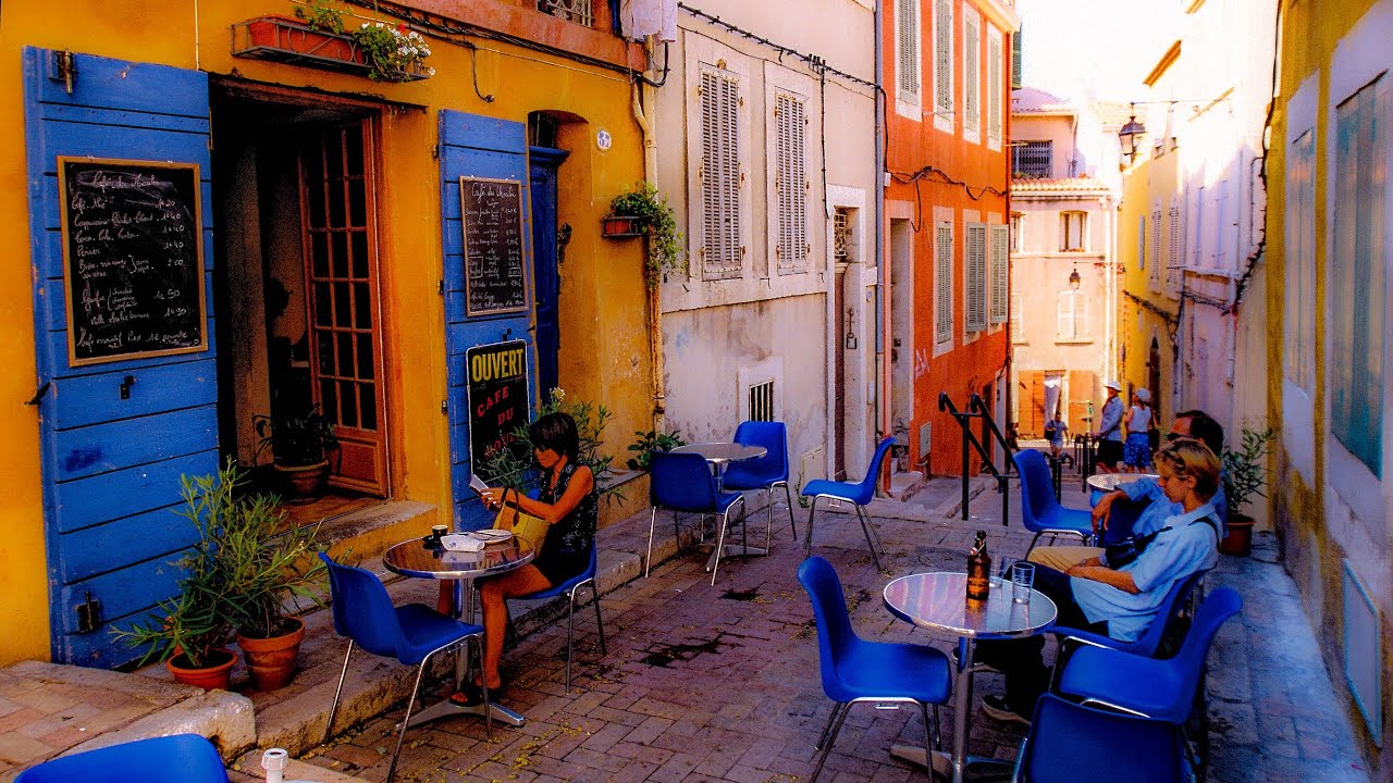 A Walk Around Old Town (Panier) of Marseille, France