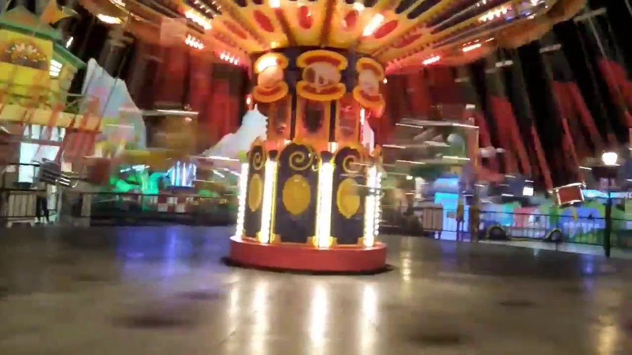 Bermain di Theme Park Trans Studio (part 2) - Alkaf dan Gibran