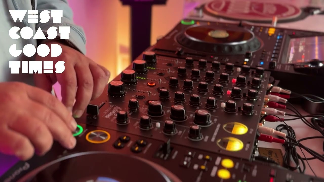 MasterSounds Four Valve Mk2 - Quick Sound check OMG, this mixer is just Sublime to listen to.
