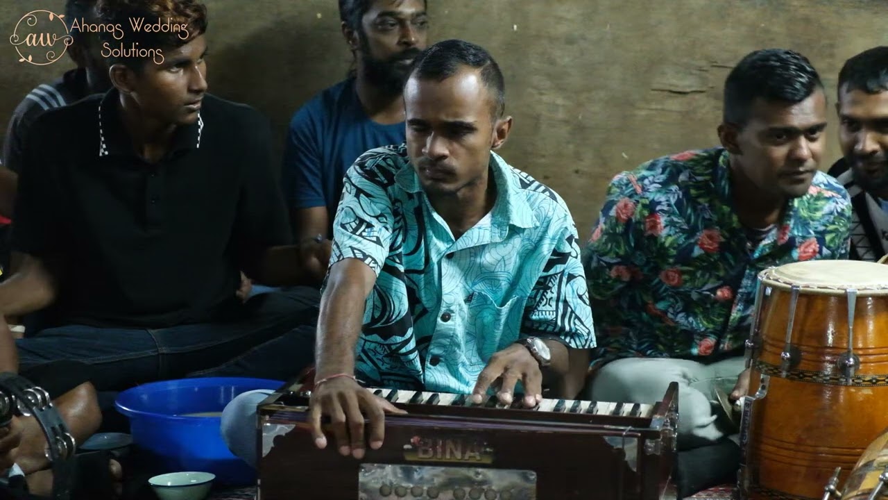 Bhajan: Deepak Singh ( Nadi star) Vs Roneel Narayan ( Rewa Star)