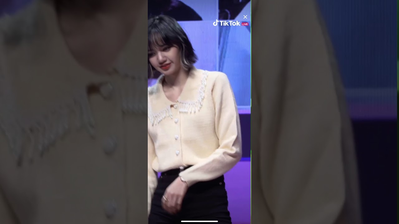 Lisa bad girl heartuuuu 💕
