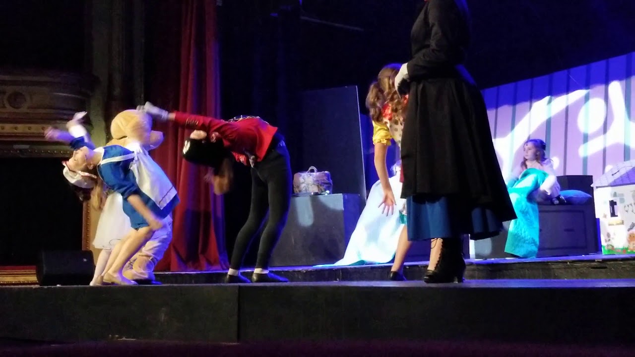 2019 Mary Poppins Show 4 