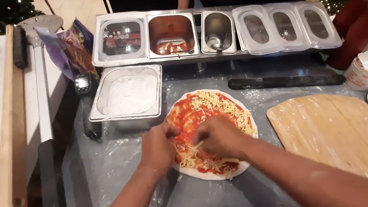 Ooni Volt 2 Pizza Demo