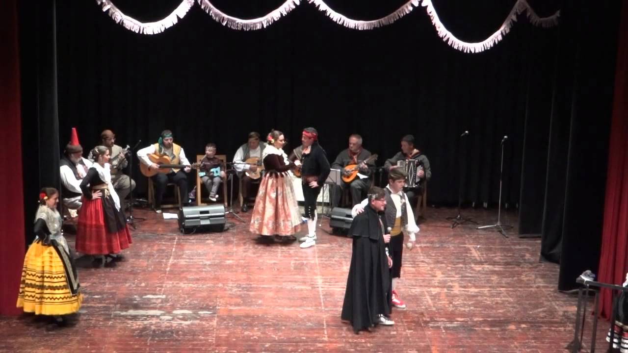 Dia 12/01/13 Grup de danses Realenc