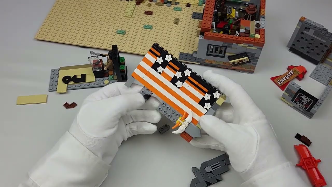 MOC40 Hero City Level1 Plate3 Step11 Gun Shop