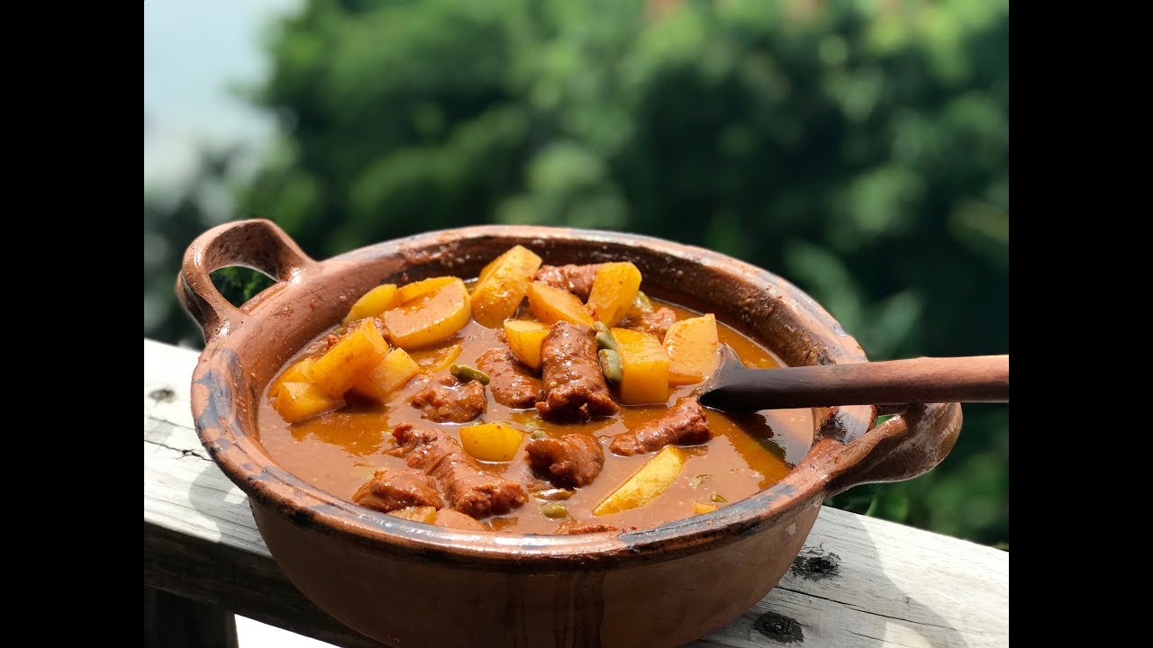 LONGANIZA EN CHILE MORITA