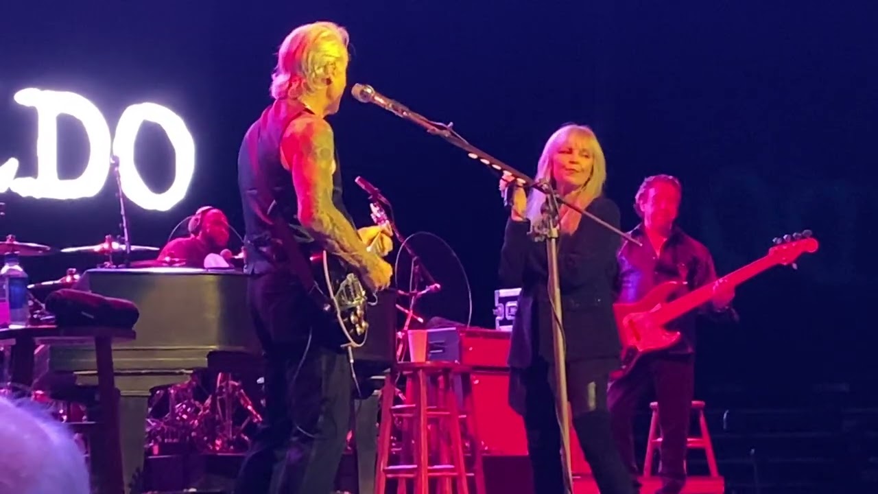 Pat Benatar & Neil Giraldo: Love is a Battlefield/Heartbreaker/Ring of Fire Philadelphia PA 10/29/25