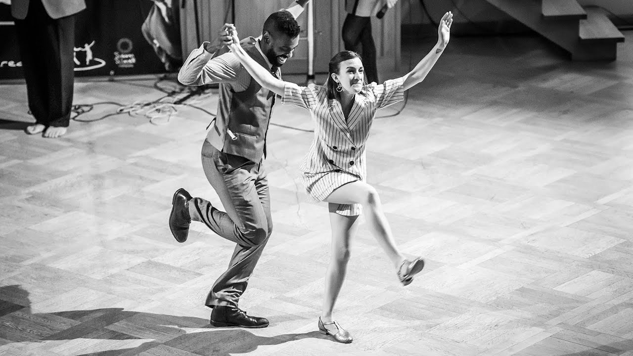 Ariadna & Jamin ✪ 2019 Plenty Hot • • Lindy Hop Impro :: Dark Eyes (Ochi Chornya) by Appen Dixie