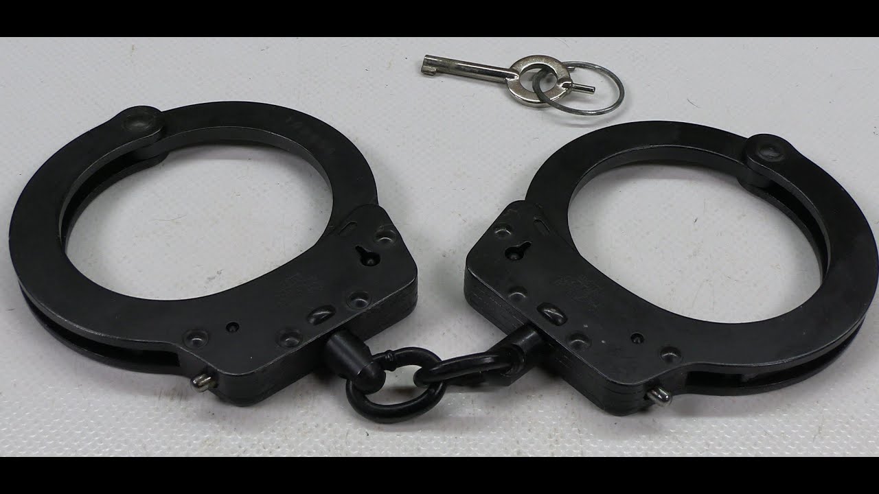 Hiatt 2015 Push Pin schwarz Handschellen black Handcuffs UK England Menottes Esposas Spezial Modell