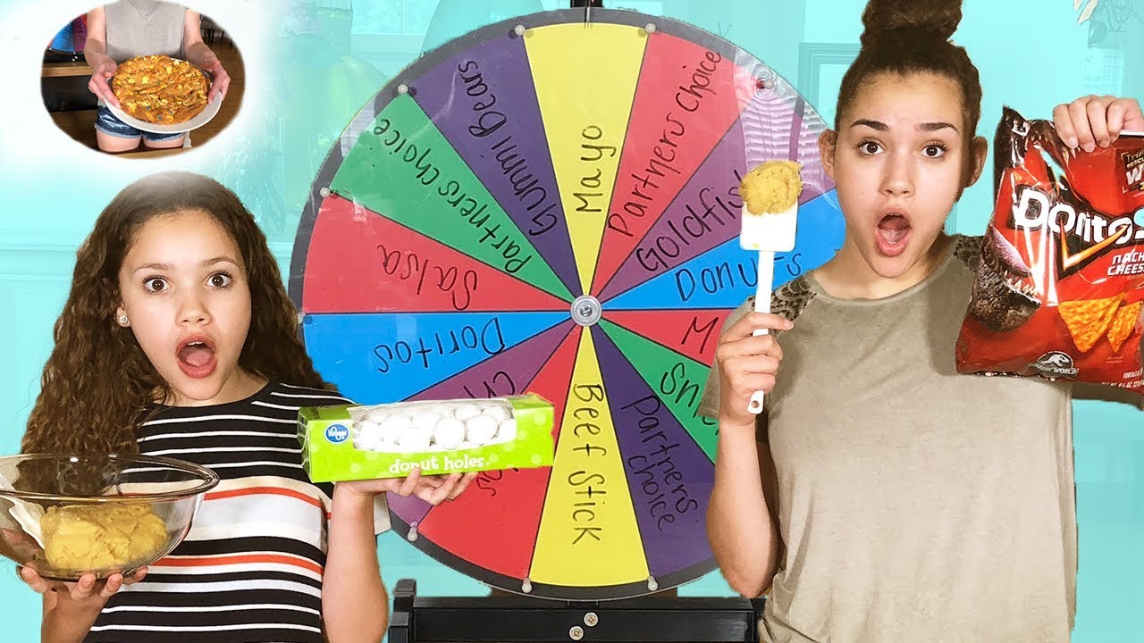 Mystery Wheel Cookie Challenge! (Gracie vs Sierra Haschak)