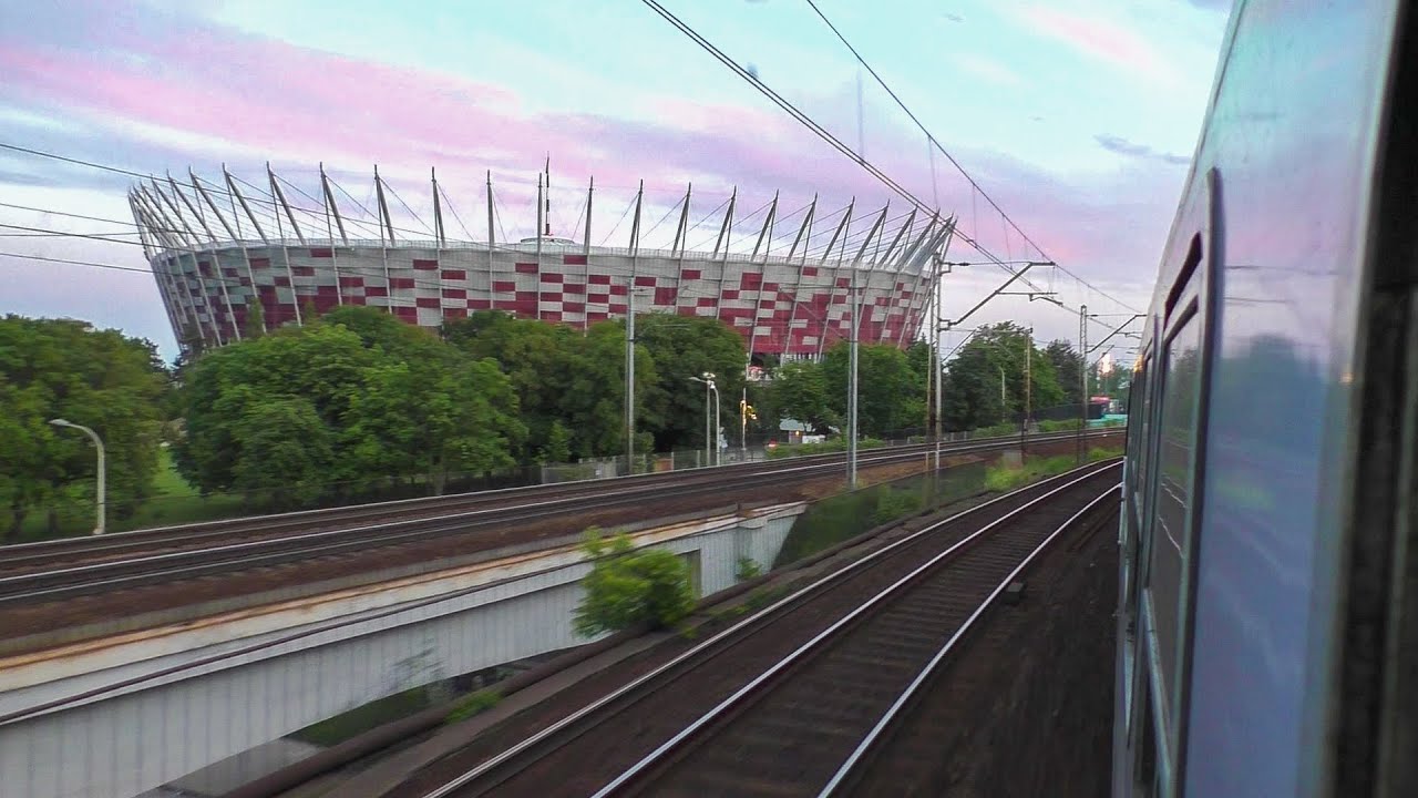 Odcinek Warszawa Wschodnia - Warszawa Centralna z okna pociągu TLK 14102 
