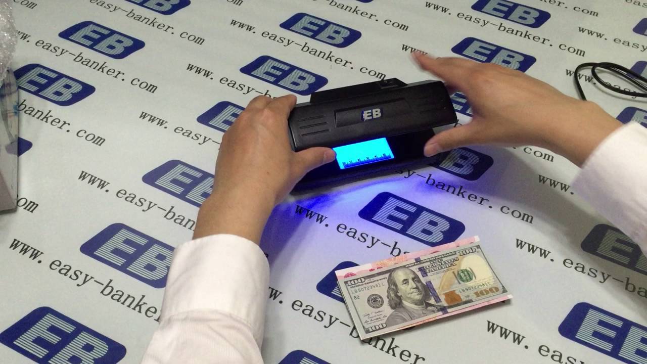 DC 318 Banknote Detector