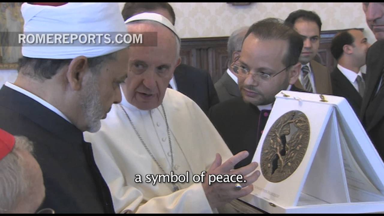 Historic meeting between the Pope and Grand Imam of Al Azhar, the main Sunni leader