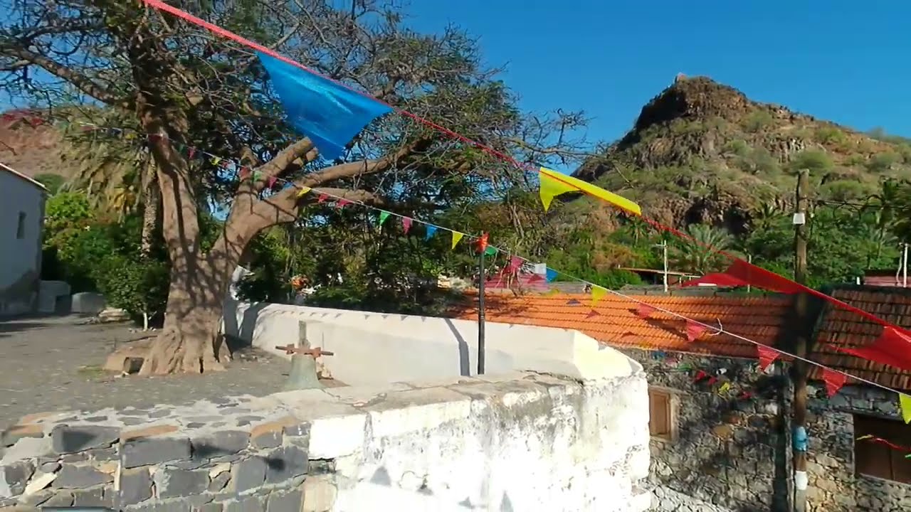 Walk in the valley at Cidade Velha