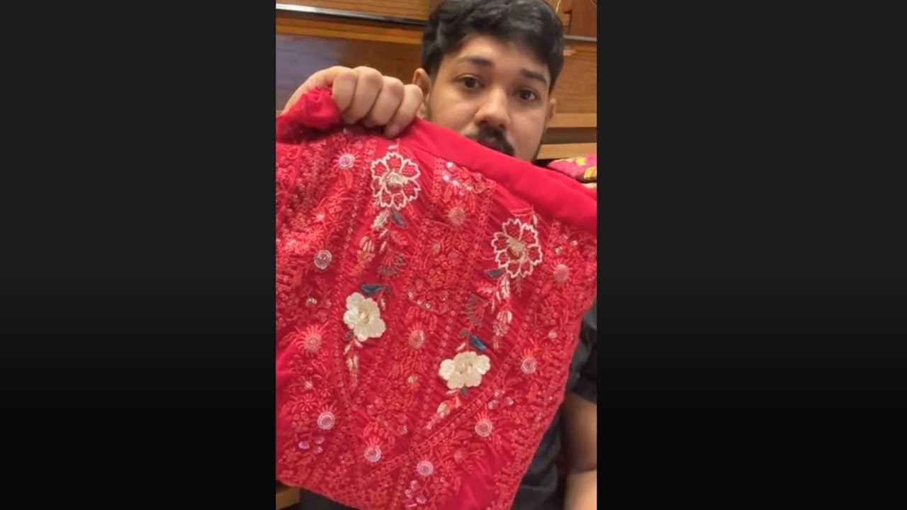 সেরা অফার এইটা ৫৮০০ টাকার লাক্সারি পার্টি ড্রেস মাত্র ১৫০০ টাকায় অফার ৩০ মিনিটের মধ্যে নিতে হবে