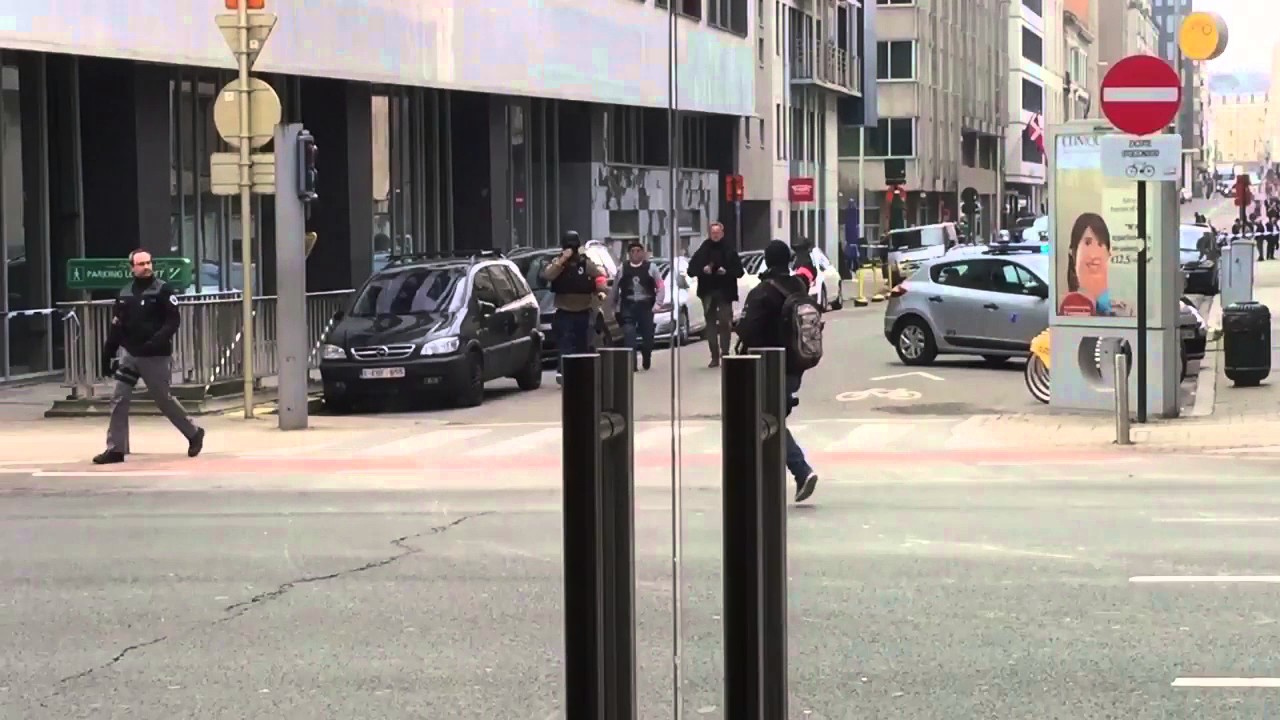 Maelbeek Metro Station Evacuated in Brussels 02