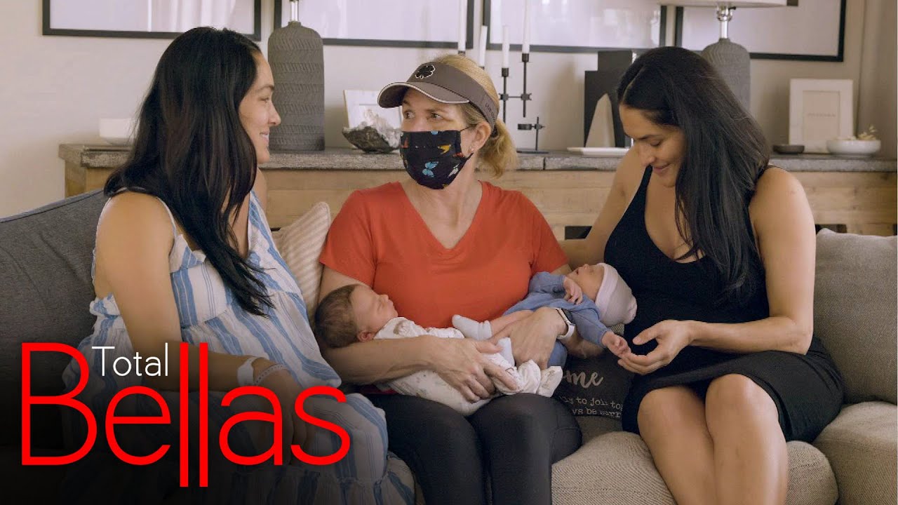 Kathy and John Laurinaitis meet their new grandsons: Total Bellas, Jan. 14, 2021