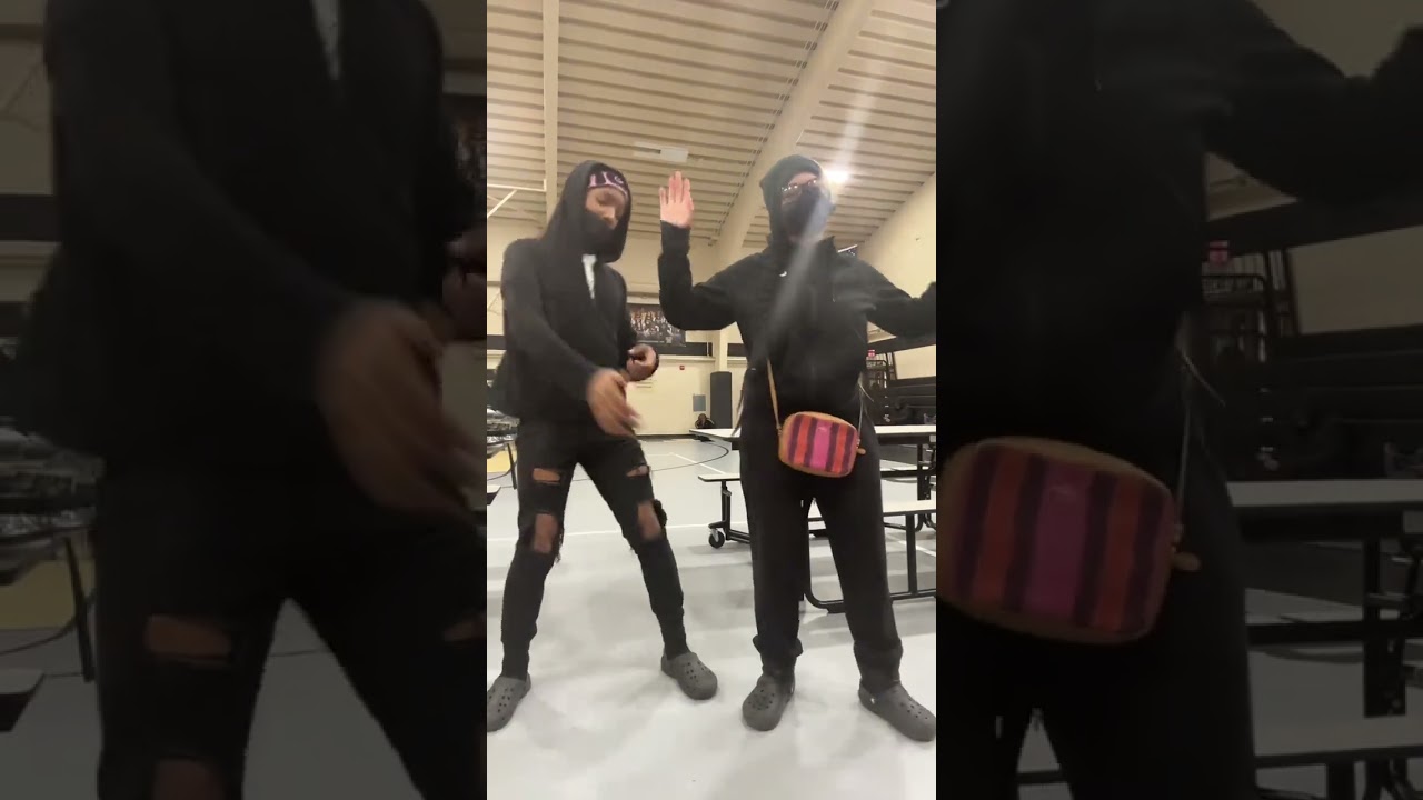 Ayee subbb #dance #performence #dancecompetition #helpmemakethismakesense