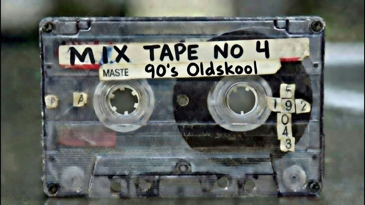 Mix 4 - 90's Oldskool Piano House / Rave Classics