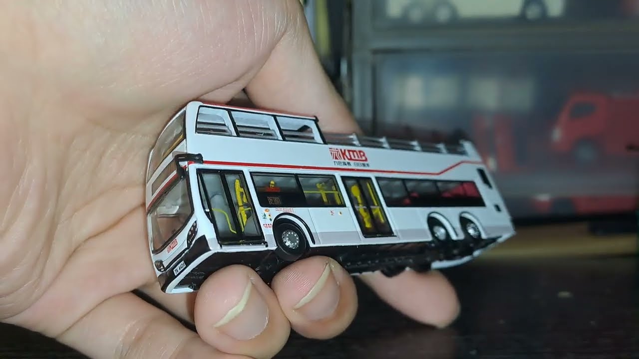 80M九巴開篷丹尼士E500mmc(白色)介紹