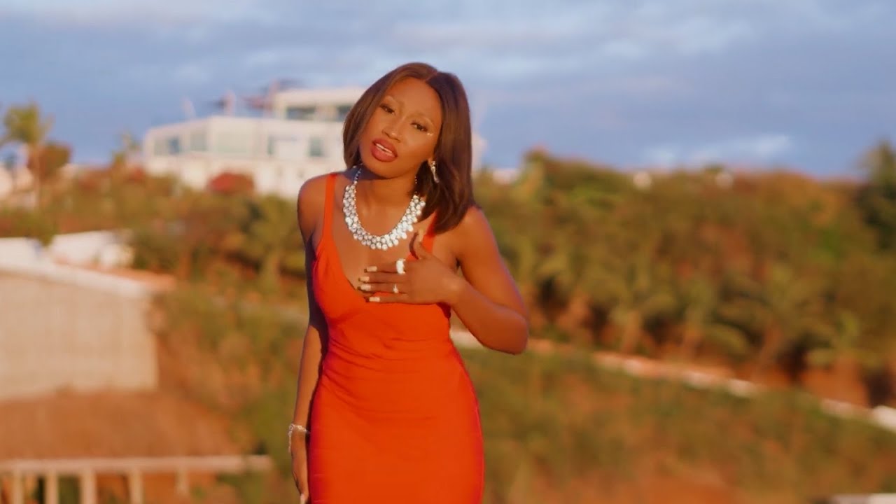 MIA PRECIOUS - ANAO TSY ADIGNA (Official Video)