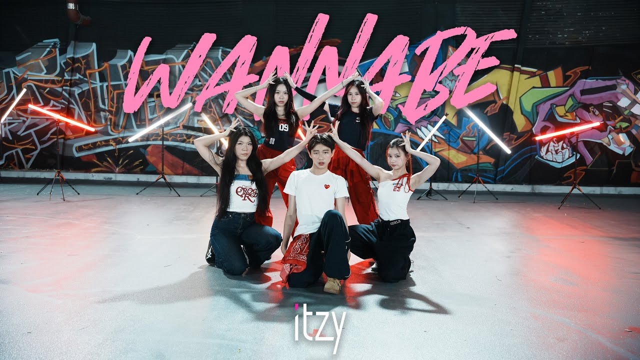 [KPOP IN PUBLIC / ONE TAKE ] ITZY - 'WANNABE' | DANCE COVER | AURACE FROM SINGAPORE