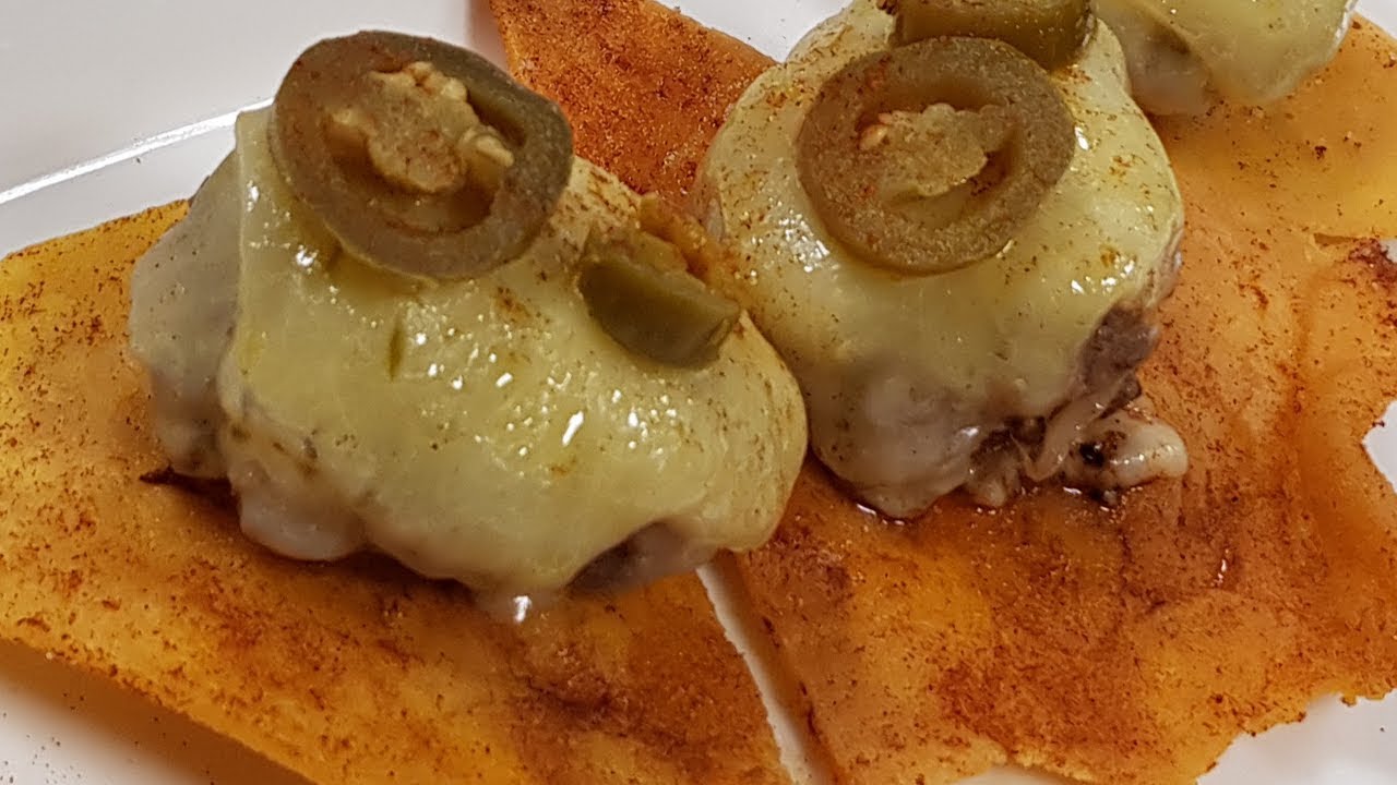 Nacho Burger mit selbstgemachten Pommes, Mayonnaise und Tortilla Chips  (mit Rezept) Mori kocht
