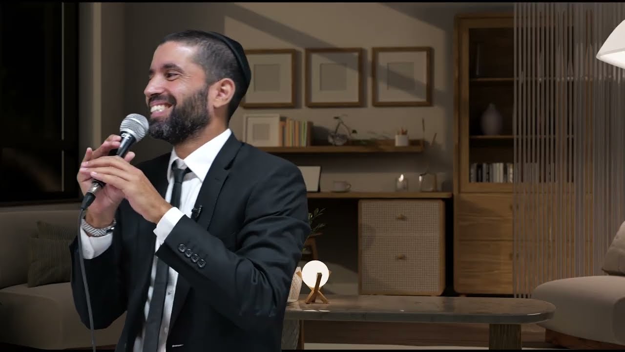 🌙 2:30 בלילה, הרב שניר ננעל מחוץ לבית ומתקשר לאשתו - זו התשובה המפתיעה שלה 😅 - עם כתוביות בעברית