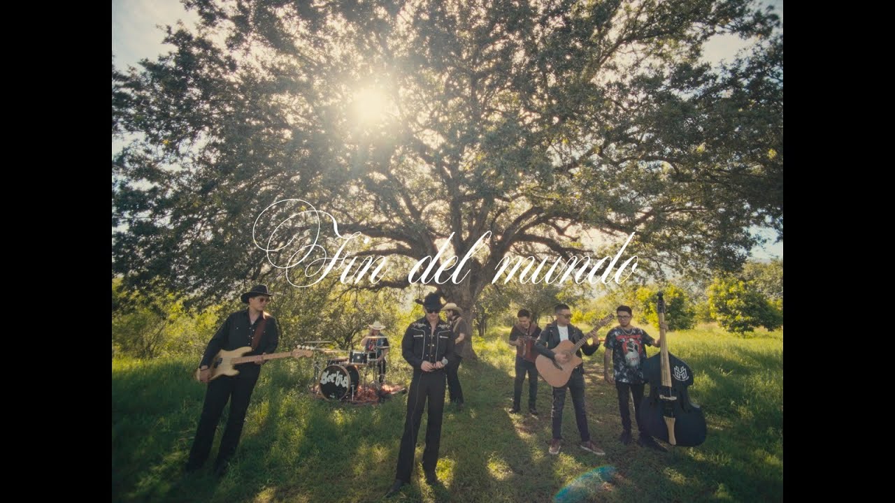 SERBIA - FIN DEL MUNDO (Música De En Medio)