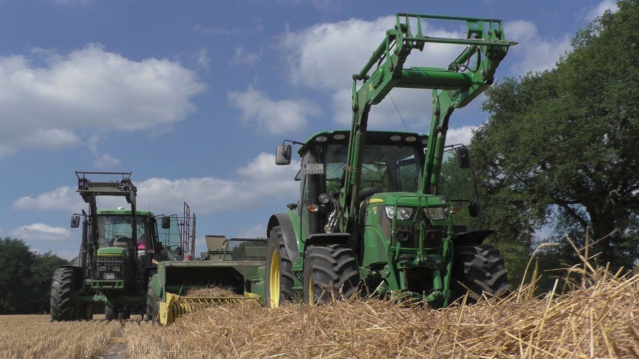 Stroh pressen //John Deere 332 A Hochdruckpresse mit Ballenschleuder /John Deere 6115r | Mu. Teil 2