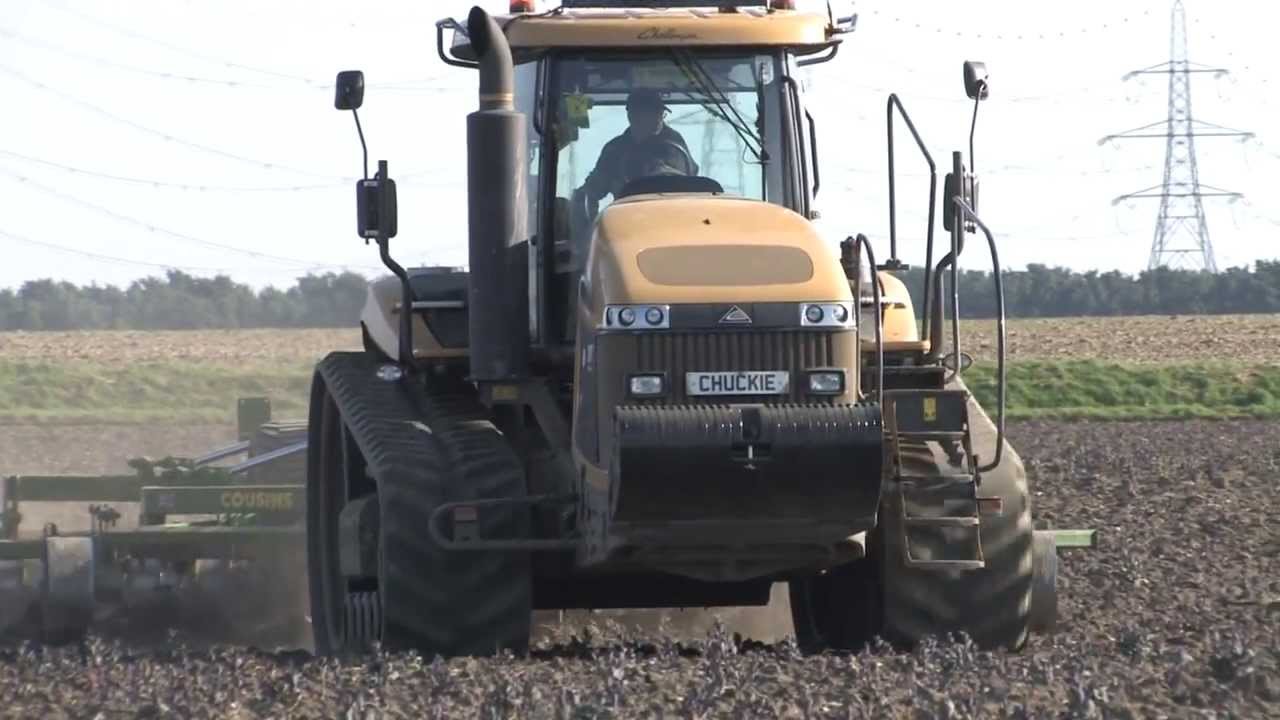 Caterpillar Challenger MT855C, Cousins V-form cultivator. 15/03/2014.
