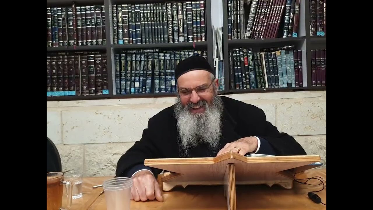 דף יומי מסכת מנחות דף מד .הרב יצחק וזנה שליט