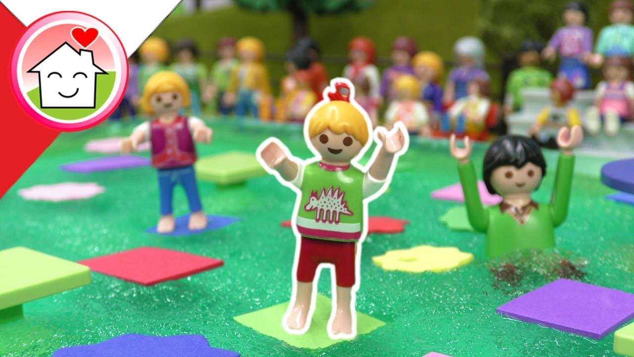 Playmobil po polsku Nie wybierz złej ścieżki – uczniowie vs. nauczyciele - Rodzina Hauserow
