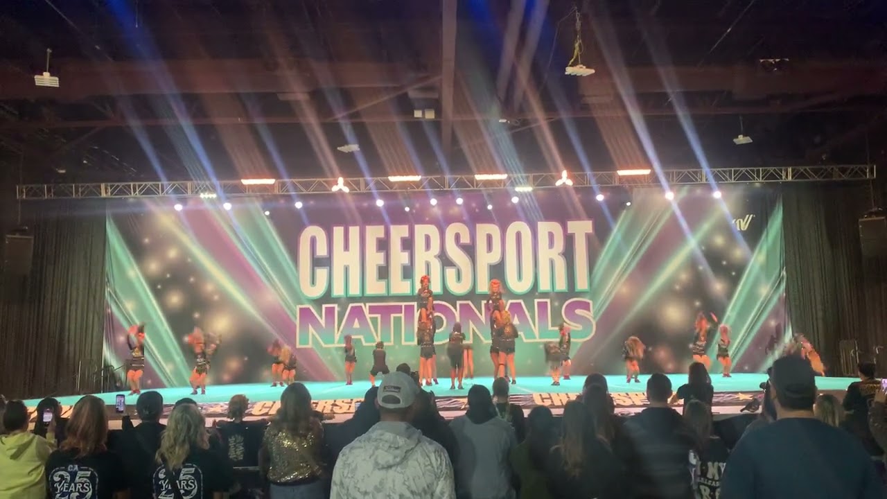 🔶 CHEERSPORT NATIONALS 🔶 Hercules Team representing Rancho Cordova Ca. #cheersport #nationals 