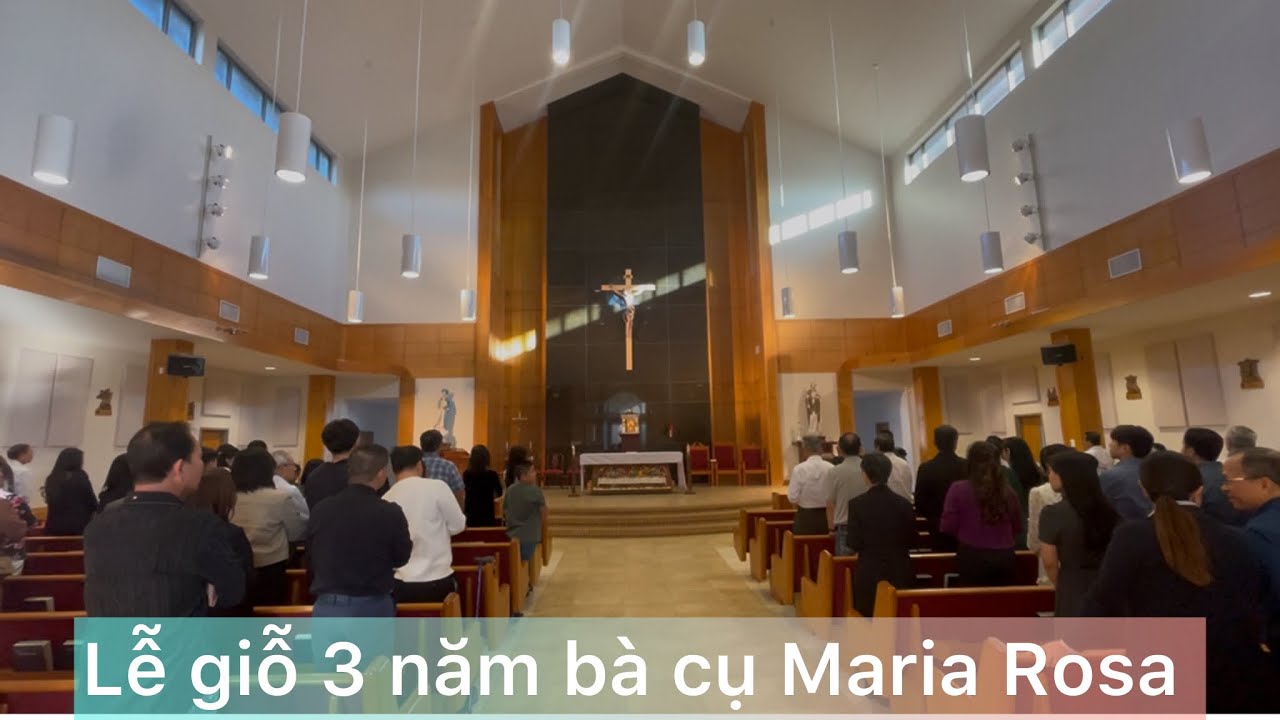 Giờ kinh và Thánh lễ cầu nguyện cho bà cụ Maria Rosa (Lễ giỗ 3 năm). Gia đình thương nhớ bà 👵.