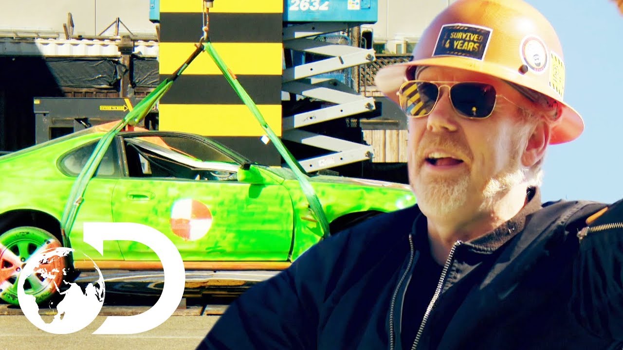 Will This Car Be Able To Defy Gravity? | Mythbusters Juniors